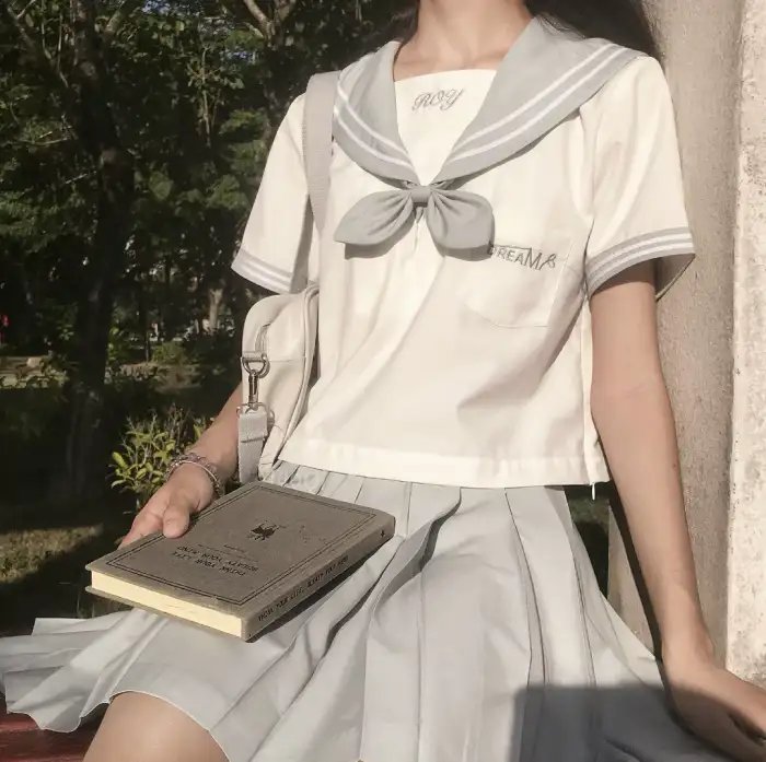 剑姬神圣谭